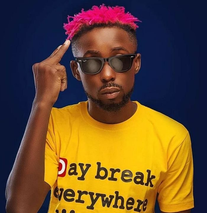 “Ashawo Makes More Money More Than Bankers In Nigeria” – Rapper Erigga 2