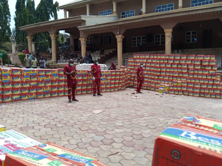 Senator Stella Oduah Shares Food Items In Anambra 16