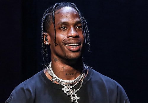 “You Destroyed Lives, You Deserve Bankruptcy” – Irked Woman Protests Outside Travis Scott’s House 29