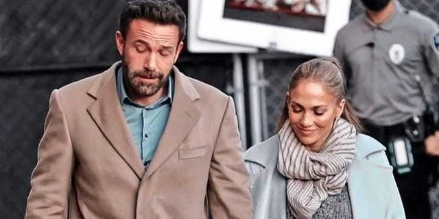 Ben Affleck upset over paparazzi on his honeymoon with Jennifer Lopez 3