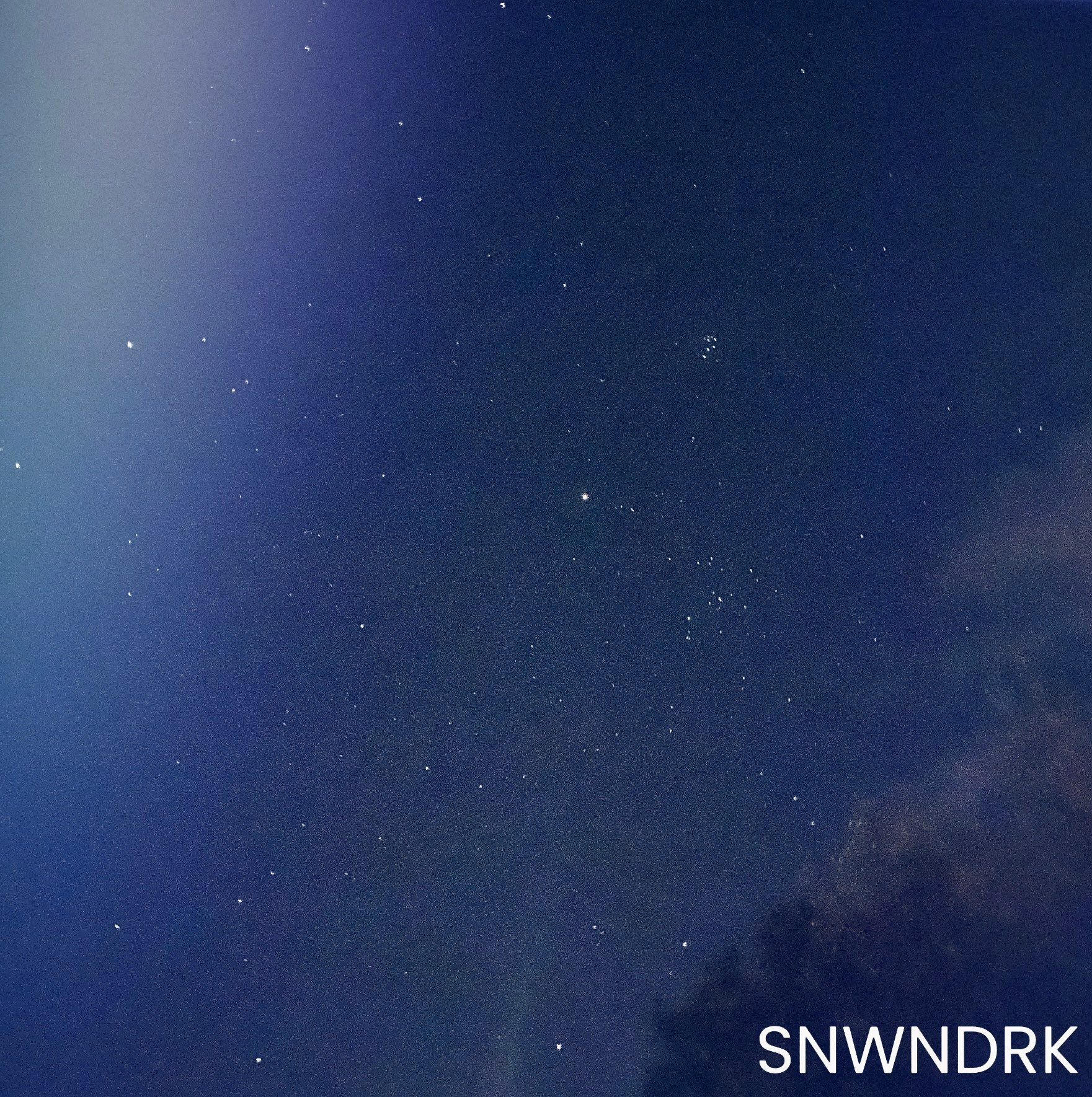 SNWNDRK – Watching The Stars 1