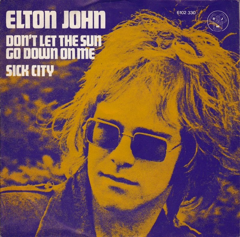 Elton John – Don’t Let the Sun Go Down on Me 3